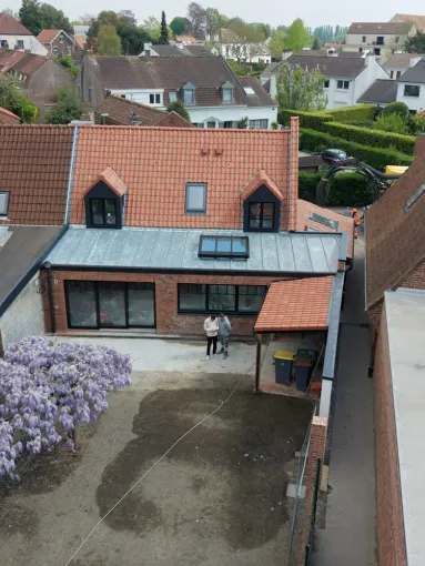 Realisation d'une extension et la modification de la toiture principale sur bondues, Seclin, FACO-RENO