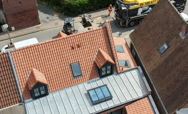 Realisation d'une extension et la modification de la toiture principale sur bondues, Seclin, FACO-RENO