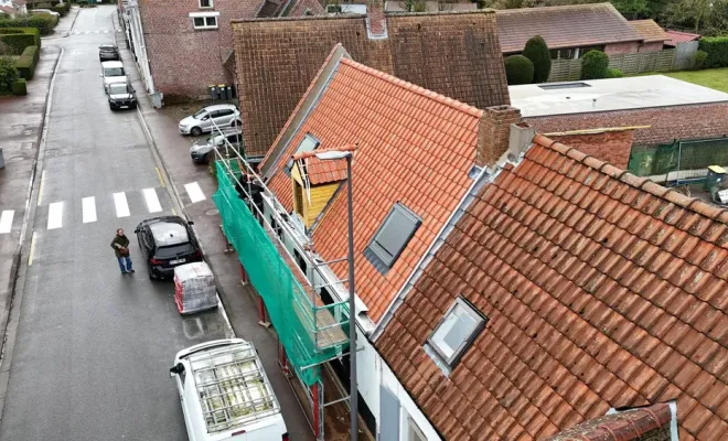 Réalisation extension en brique et réfection des toitures à Bondues, Seclin, FACO-RENO